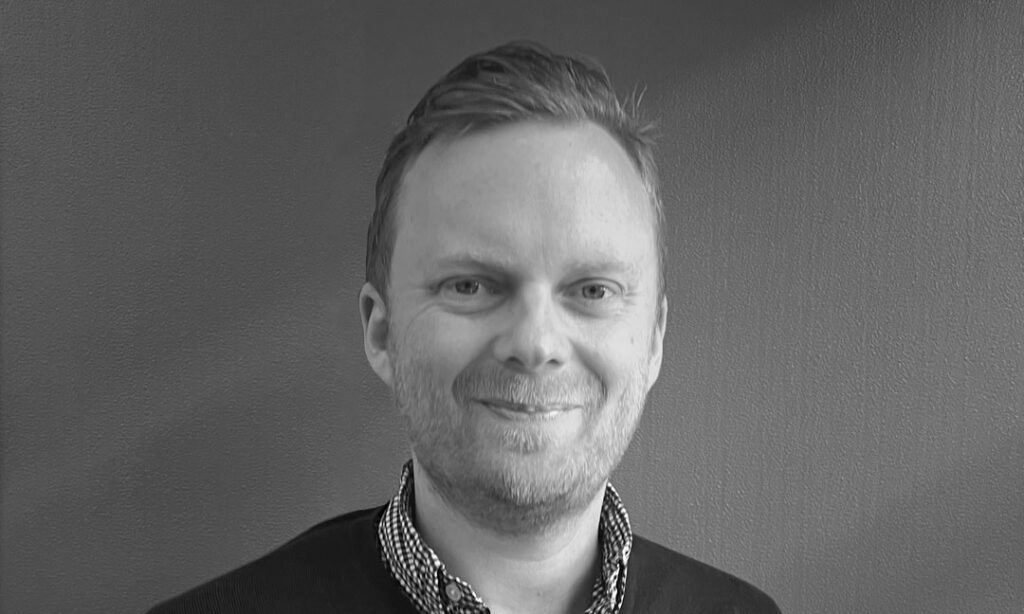 YH Akademins konsult- och inköpschef Robert Johansson.